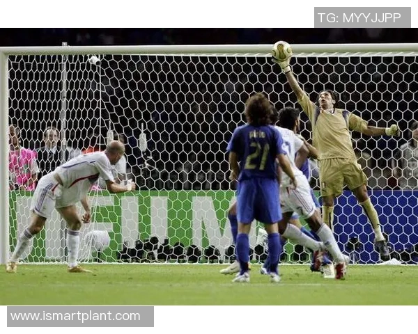 吉安路易吉·布冯:传奇门将的职业生涯与不朽荣耀 吉安路易吉·布冯:传奇门将的职业生涯与不朽荣耀