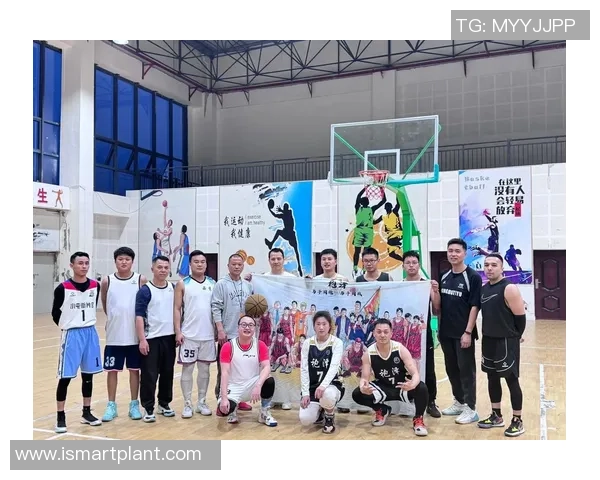 篮球盛宴全解析:从技术战术到历史传承,带你深度了解这项全球热爱的运动 篮球盛宴全解析:从技术战术到历史传承,带你深度了解这项全球热爱的运动